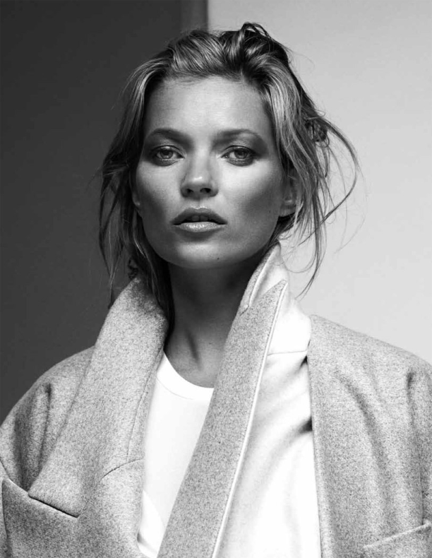 kate moss in black and whie