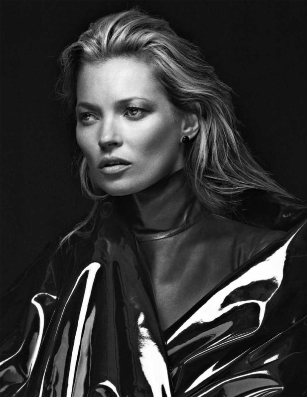 kate moss in black and whie