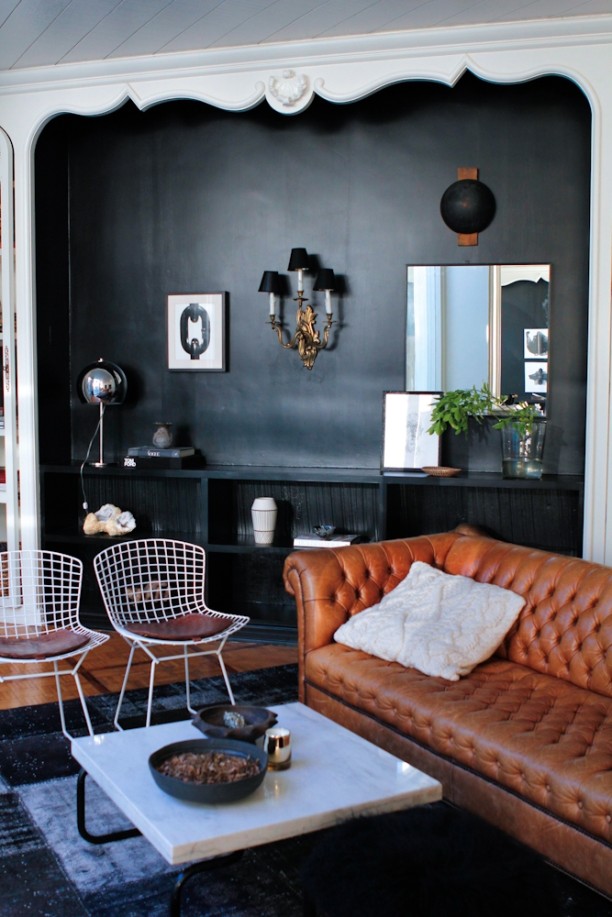 nate_berkus_jeremiah_brent_modern_home_leather_tufted_sofa_interior_design-3-1